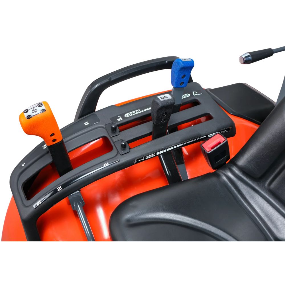 TRACTEUR KUBOTA EK1261 DT-4